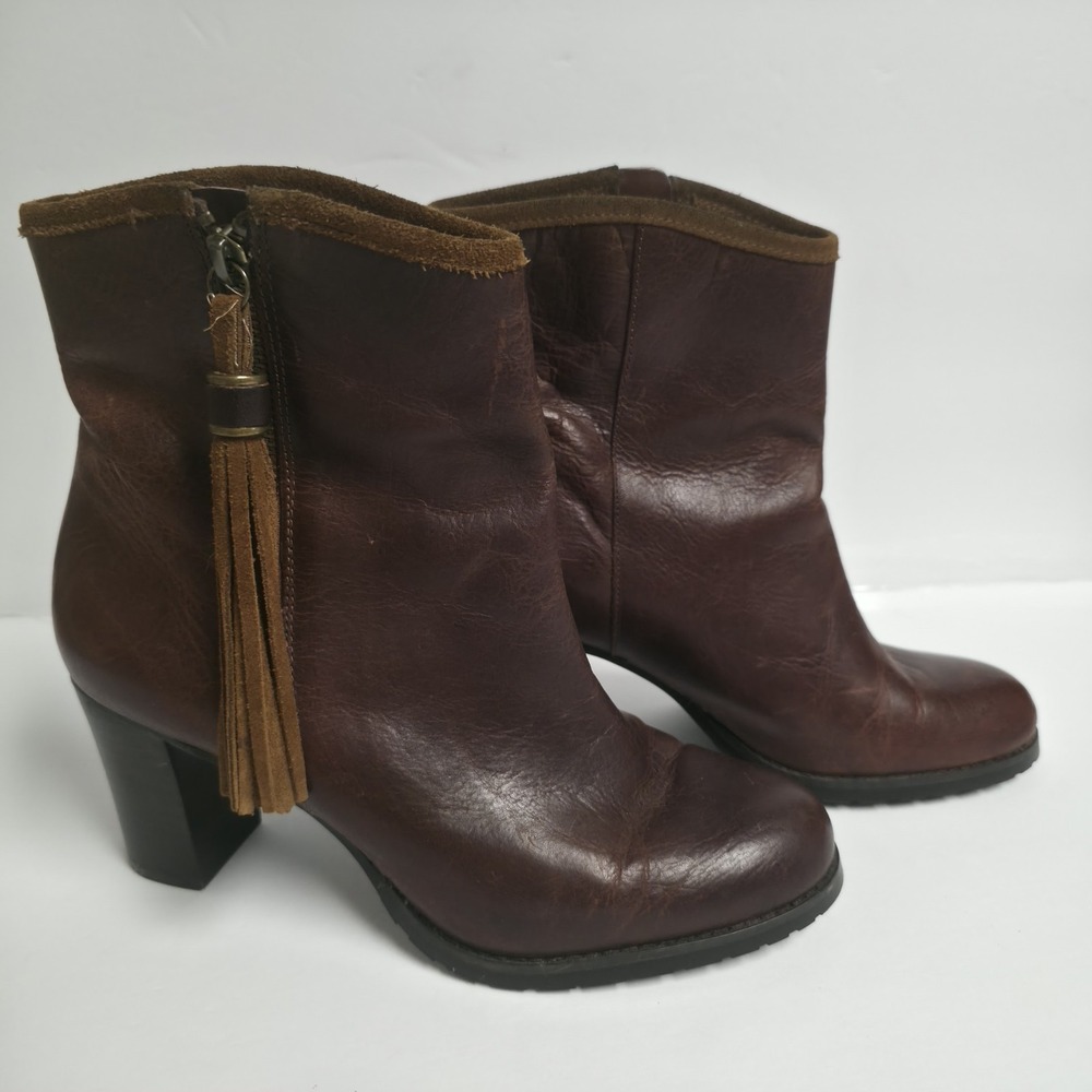 Lauren Ralph Lauren Carah Brown Leather Ankle Boots Tassel Zip Women's Size 8B